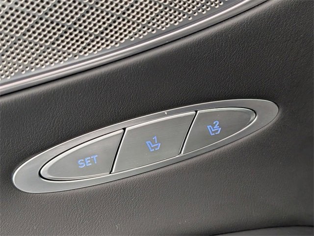 2022 Genesis GV70 2.5T