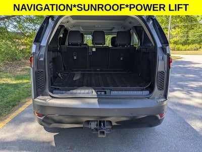 2023 Land Rover Discovery S