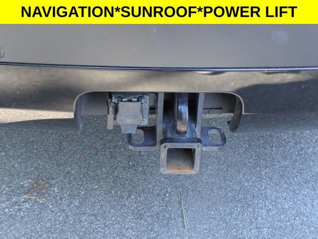 2023 Land Rover Discovery S