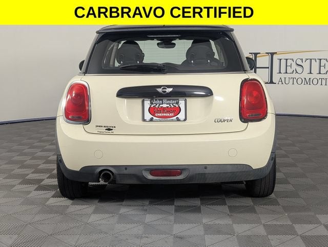 2017 MINI Hardtop Cooper