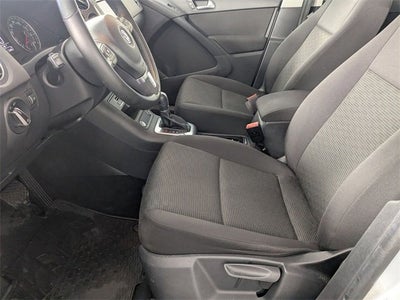 2018 Volkswagen Tiguan Limited BASE