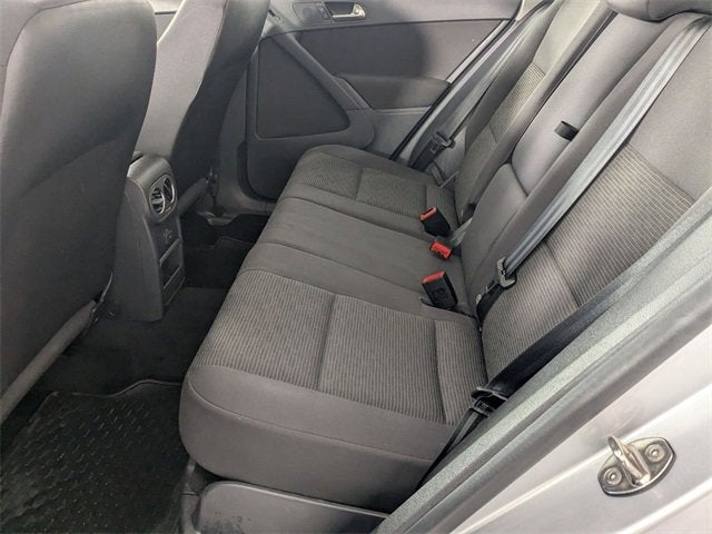 2018 Volkswagen Tiguan Limited BASE