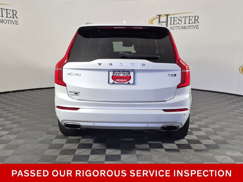 2020 Volvo XC90 T5 Momentum 7 Passenger