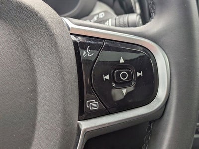 2025 Volvo XC60 Plus