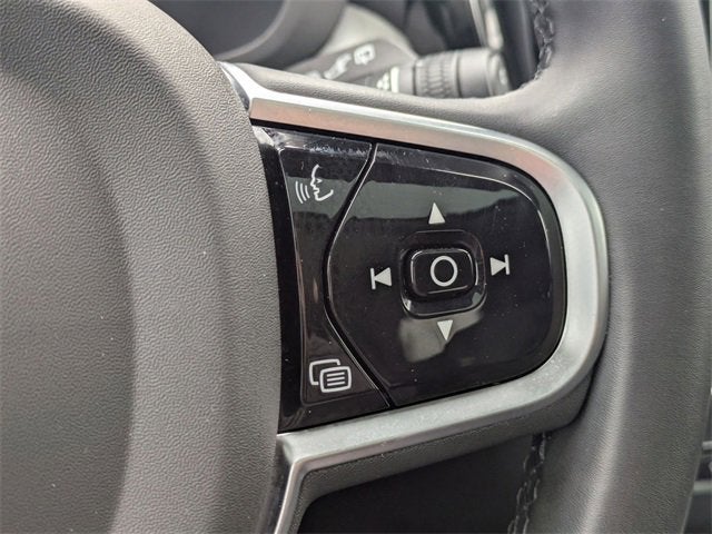 2025 Volvo XC60 Plus