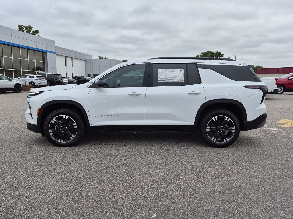 2027 Chevrolet Traverse LT 1LT
