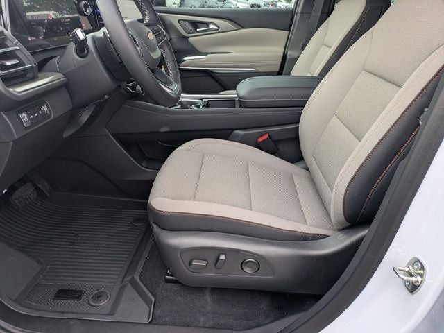 2026 Chevrolet Traverse LT 2LT