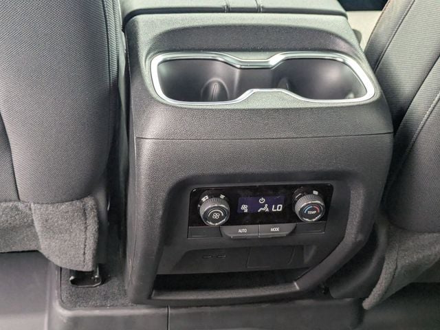 2026 Chevrolet Traverse LT 2LT
