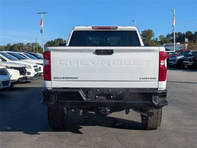 2026 Chevrolet Silverado 2500HD Custom