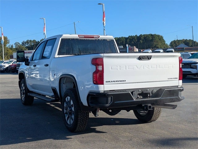 2026 Chevrolet Silverado 2500HD Custom