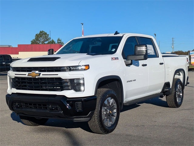 2026 Chevrolet Silverado 2500HD Custom