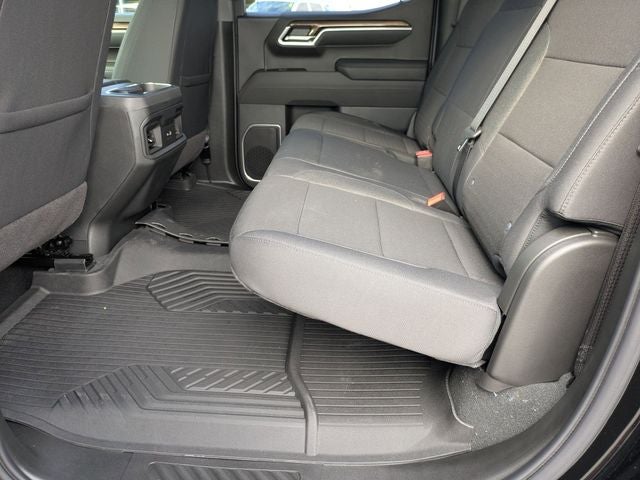 2026 Chevrolet Silverado 1500 LT LT1