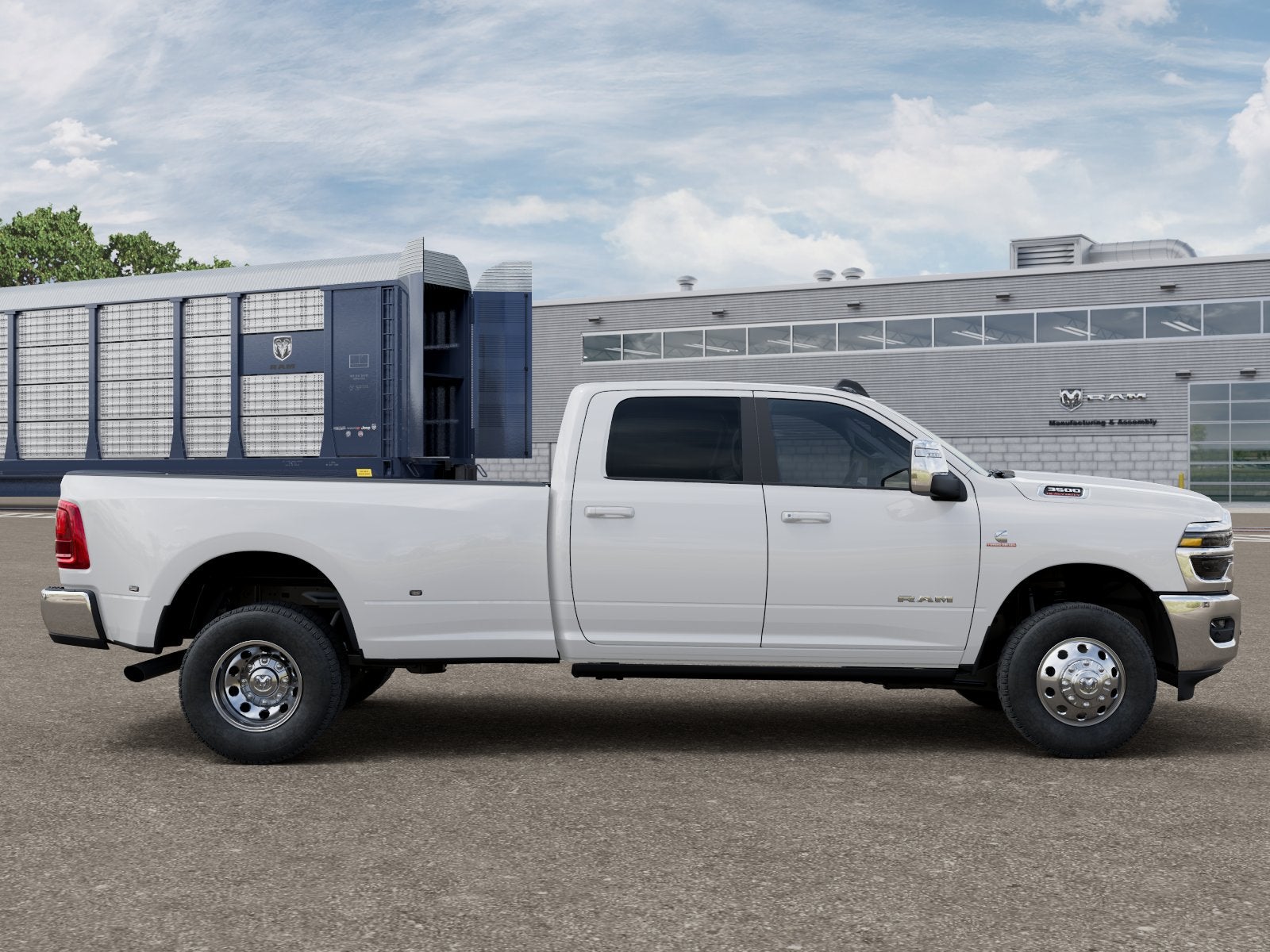 2027 RAM 3500 RAM 3500 LARAMIE CREW CAB 4X4 8' BOX