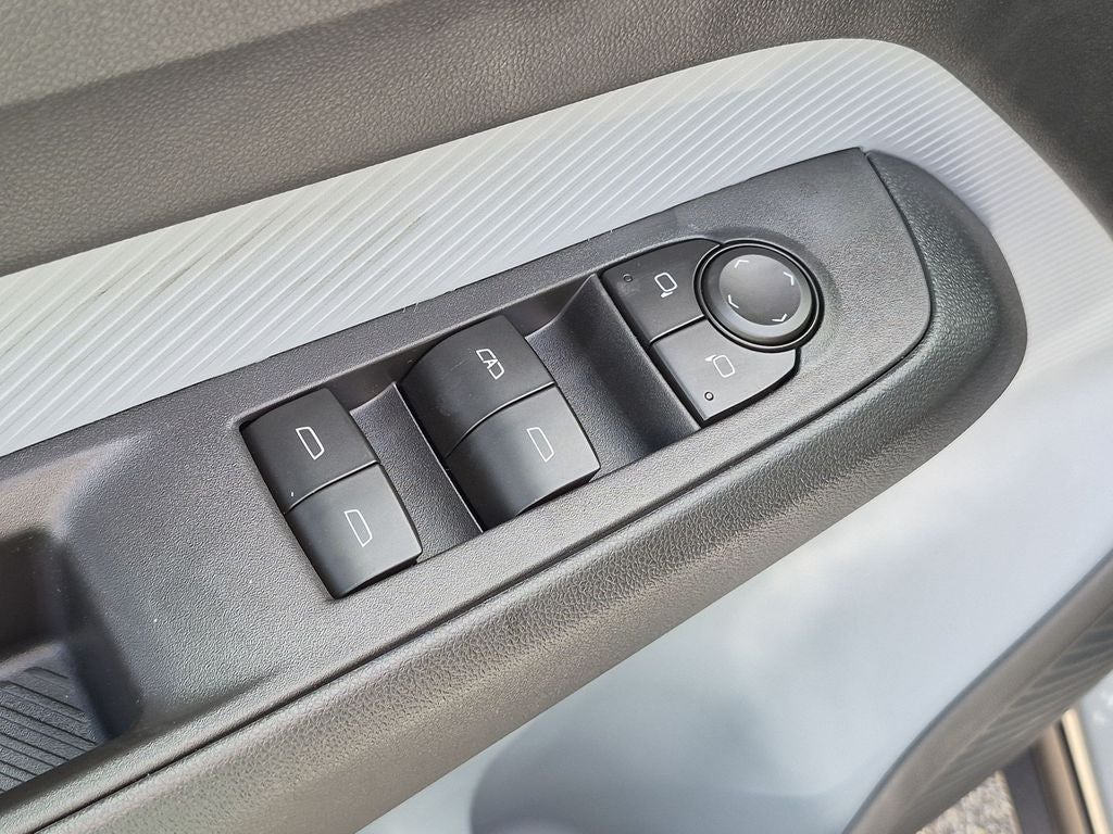 2027 Chevrolet Bolt EV LT