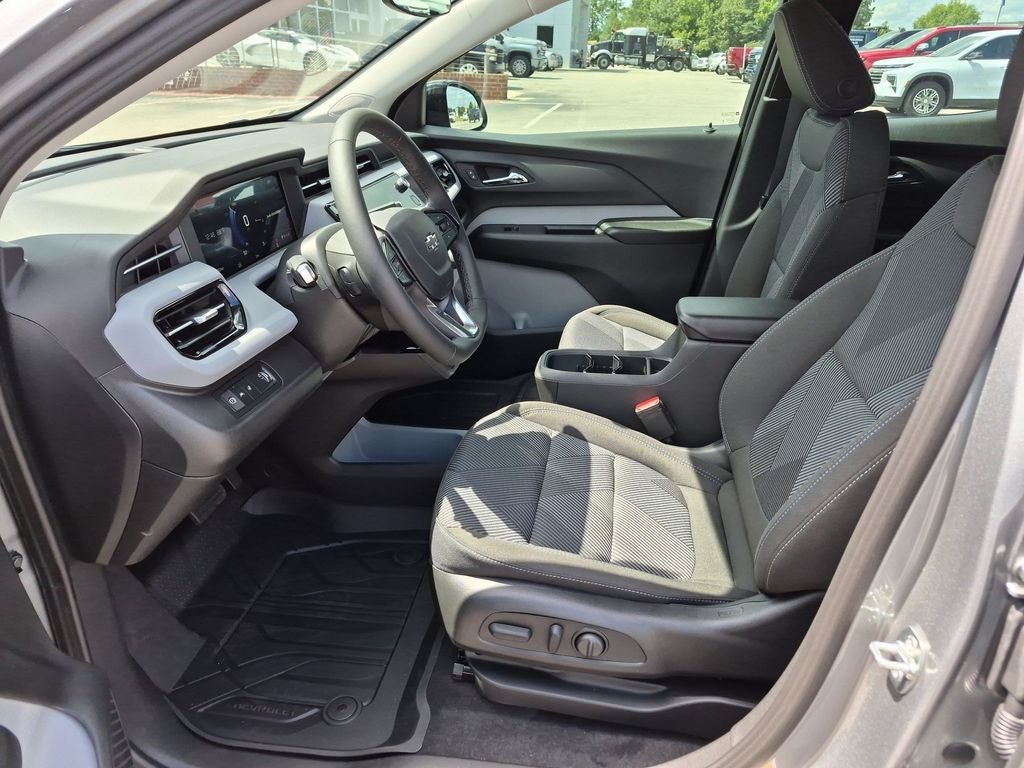 2027 Chevrolet Bolt EV LT
