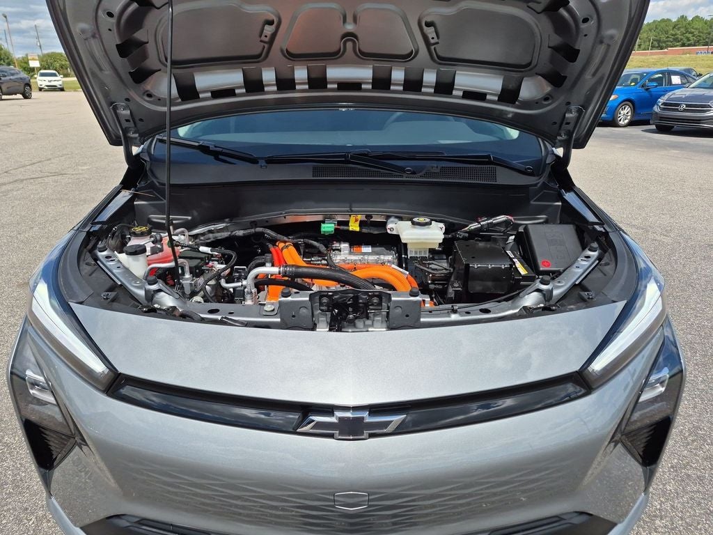 2027 Chevrolet Bolt EV LT