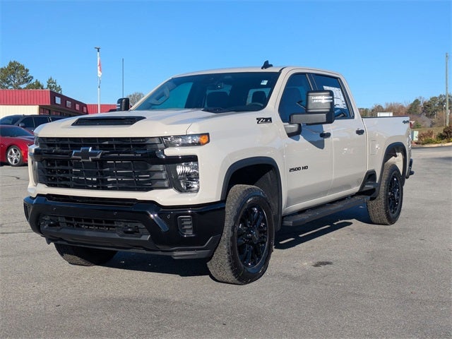 2026 Chevrolet Silverado 2500HD Custom