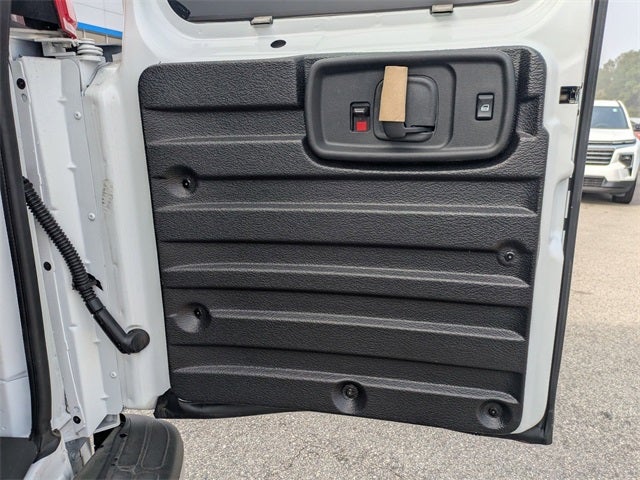 2024 Chevrolet Express 2500 Work Van Cargo