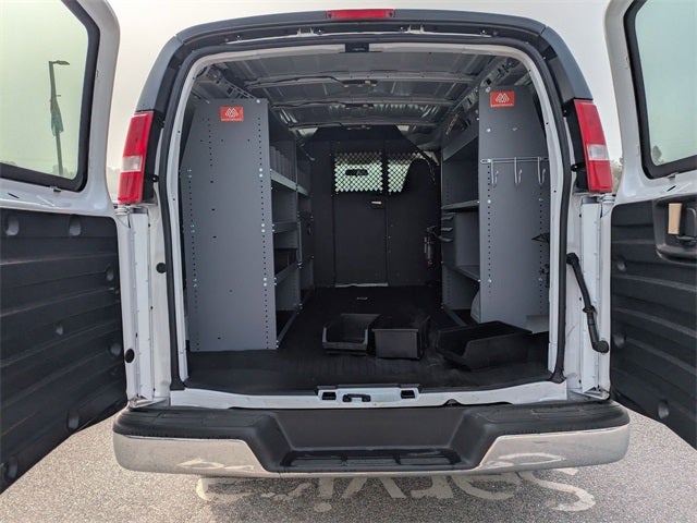 2024 Chevrolet Express 2500 Work Van Cargo