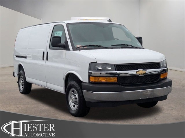 2024 Chevrolet Express 2500 Work Van Cargo