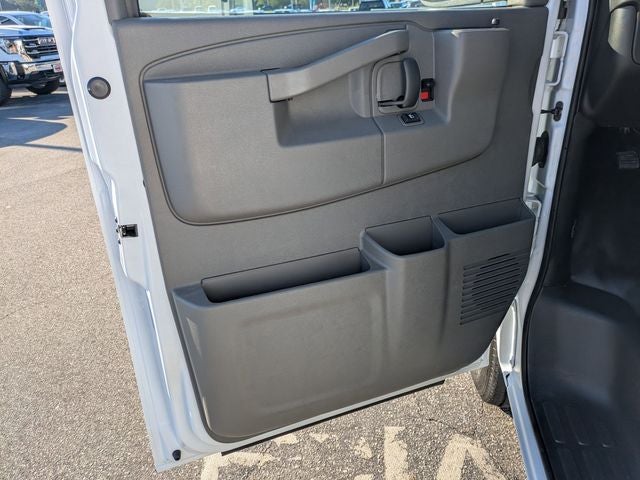 2026 Chevrolet Express 2500 Work Van Cargo