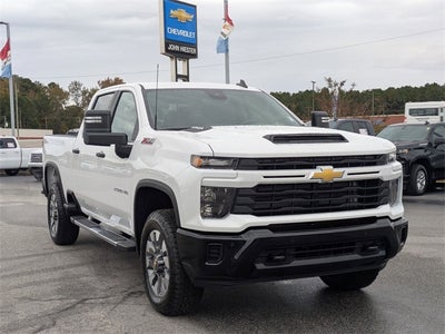 2026 Chevrolet Silverado 2500HD Custom