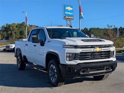 2026 Chevrolet Silverado 2500HD Custom