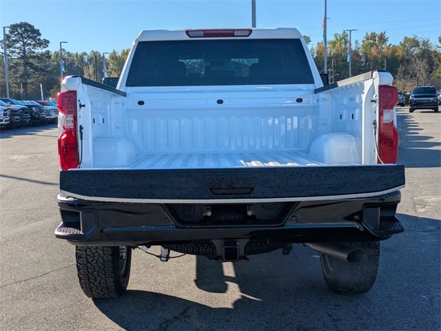 2026 Chevrolet Silverado 2500HD Custom