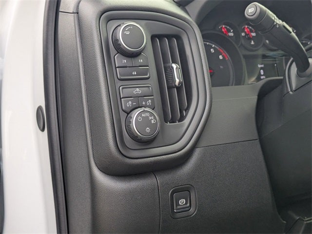 2026 Chevrolet Silverado 2500HD Custom