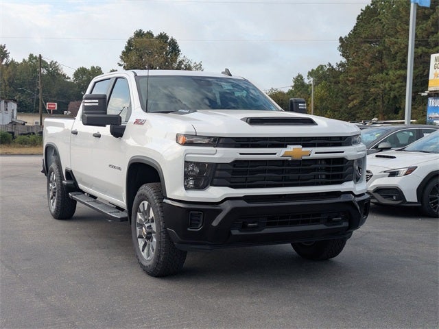 2026 Chevrolet Silverado 2500HD Custom