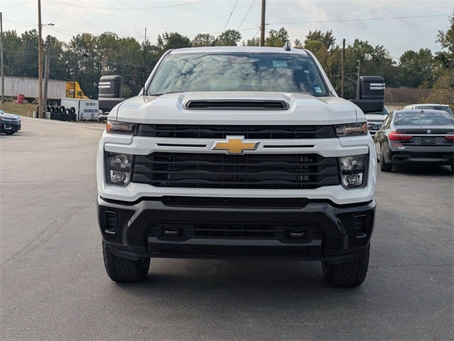 2026 Chevrolet Silverado 2500HD Custom