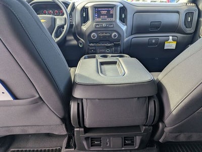 2025 Chevrolet Silverado 2500HD Custom