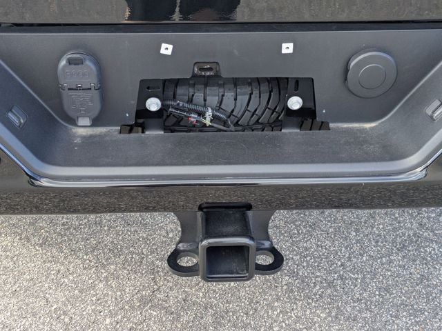 2025 Chevrolet Silverado 2500HD Custom