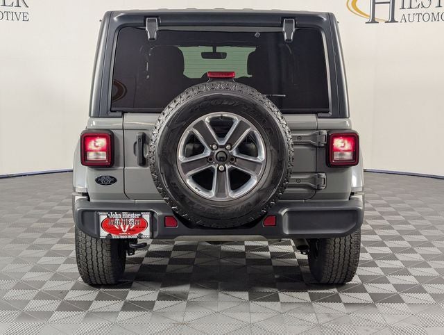 2022 Jeep Wrangler Unlimited Sahara 4x4