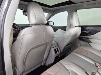 2022 Jeep Cherokee Latitude Lux