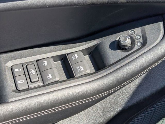 2026 Jeep Grand Cherokee GRAND CHEROKEE LAREDO 4X2