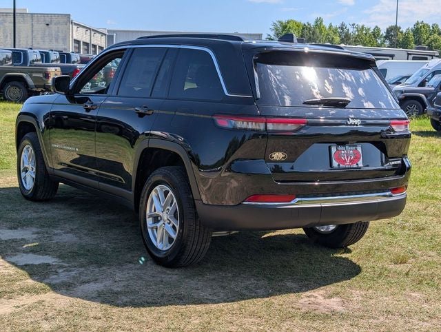 2026 Jeep Grand Cherokee GRAND CHEROKEE LAREDO 4X2