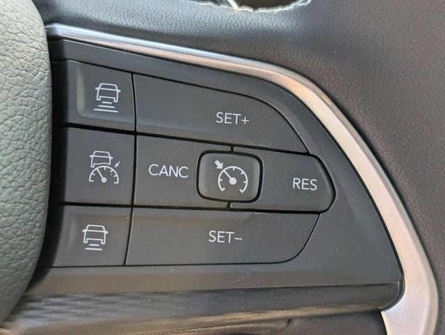 2026 Jeep Grand Cherokee GRAND CHEROKEE LAREDO 4X2
