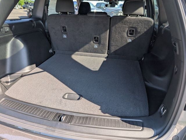 2026 Jeep Grand Cherokee GRAND CHEROKEE LAREDO 4X2