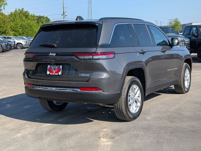 2026 Jeep Grand Cherokee GRAND CHEROKEE LAREDO 4X2