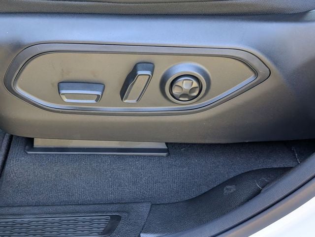 2026 Jeep Grand Cherokee GRAND CHEROKEE LAREDO ALTITUDE 4X2