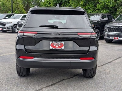 2026 Jeep Grand Cherokee GRAND CHEROKEE LAREDO ALTITUDE 4X2