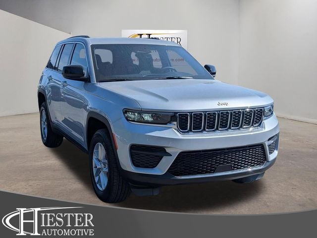 2026 Jeep Grand Cherokee GRAND CHEROKEE LAREDO 4X4