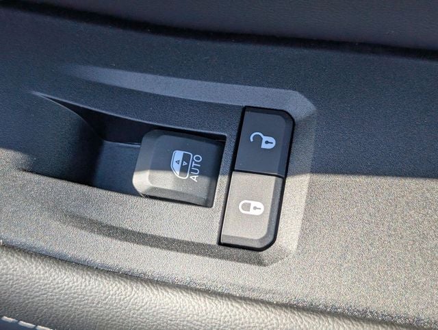2026 Jeep Grand Cherokee GRAND CHEROKEE LAREDO 4X4
