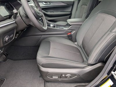 2026 Jeep Grand Cherokee GRAND CHEROKEE LAREDO 4X4