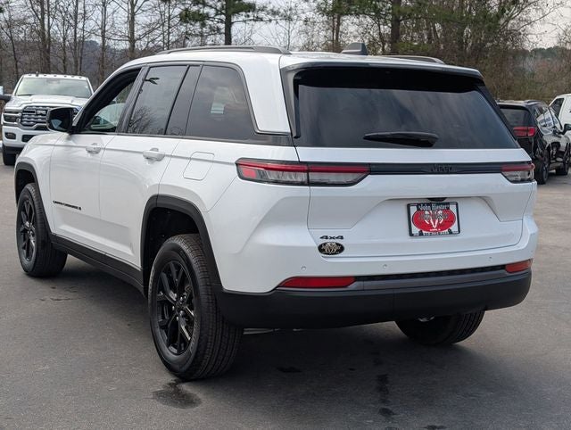 2026 Jeep Grand Cherokee Laredo
