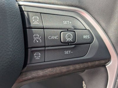 2026 Jeep Grand Cherokee Laredo