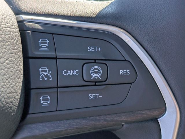 2026 Jeep Grand Cherokee Limited Reserve
