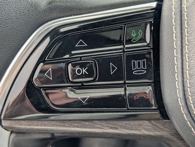 2022 Jeep Grand Cherokee Overland