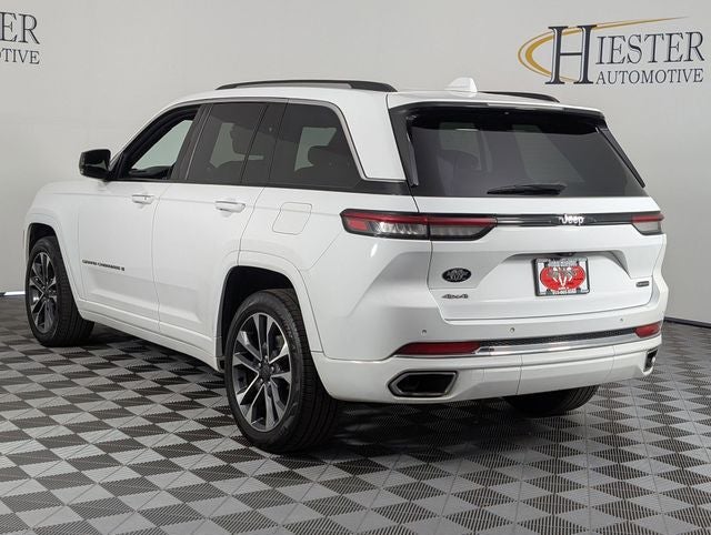 2022 Jeep Grand Cherokee Overland